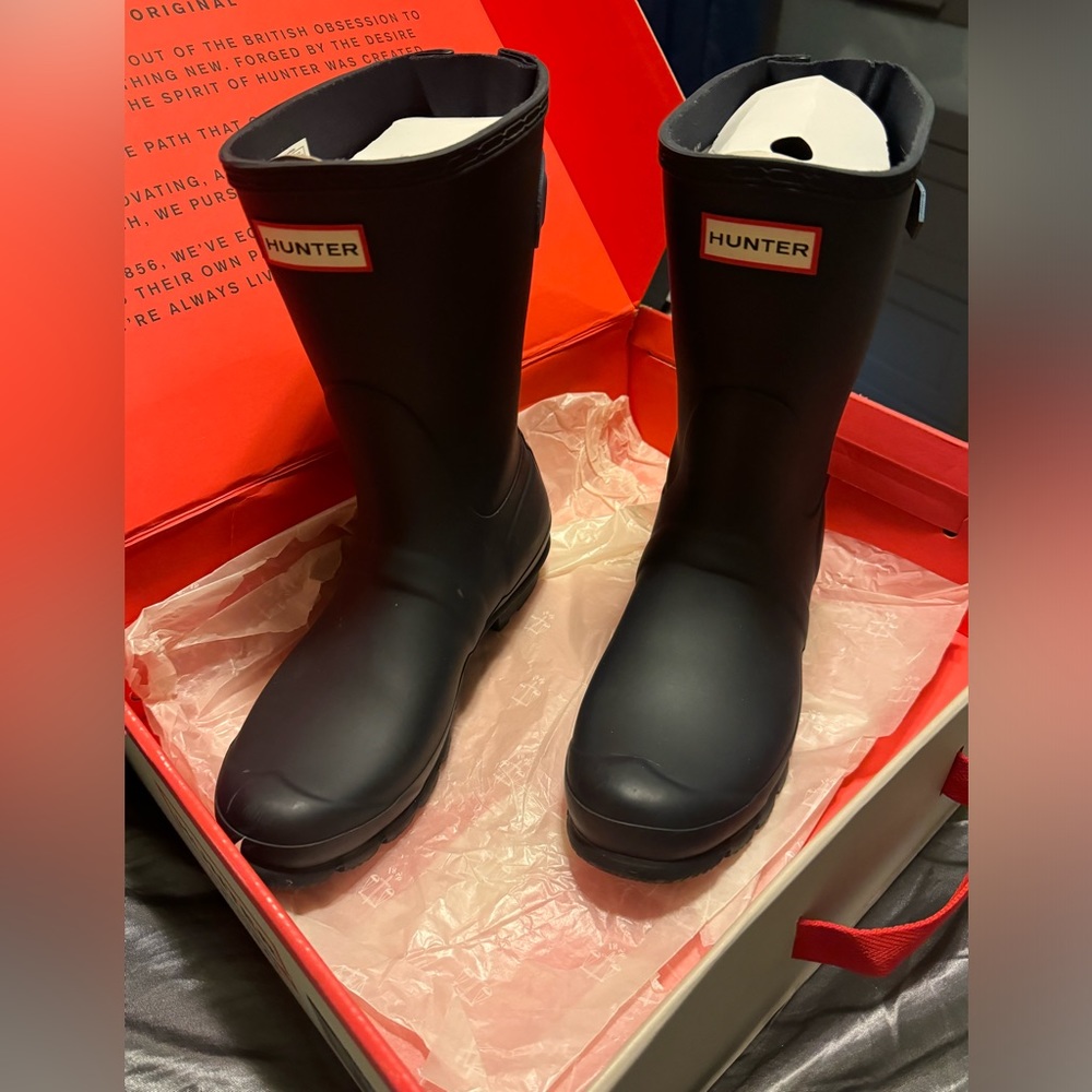 Mid calf Hunter rain boots
